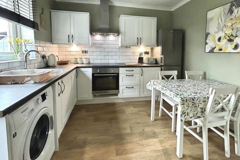 3 bedroom townhouse for sale, Hanover Street, Thurnscoe, Rotherham