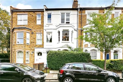 2 bedroom flat to rent, Loris Road, London W6