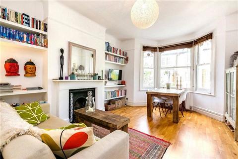 2 bedroom flat to rent, Loris Road, London W6