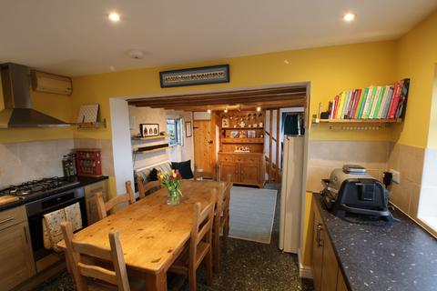 3 bedroom detached house for sale, Gallowstree Lane, Ashbourne, DE6