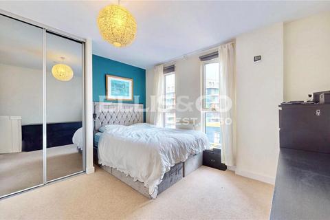 undefined, Hatton Road, Wembley, HA0