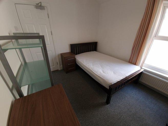 Baglan-street-sa1-8jz-1061450