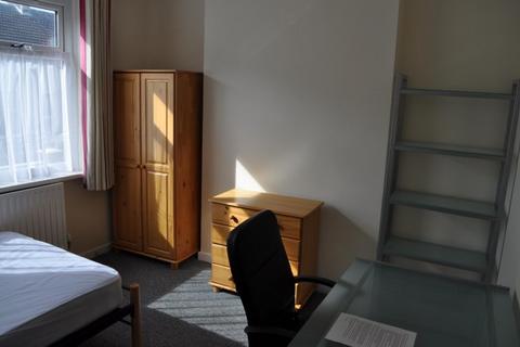 5 bedroom house share to rent, Baglan Street