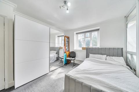 2 bedroom apartment for sale, Cantwell Road, Shooters Hill
