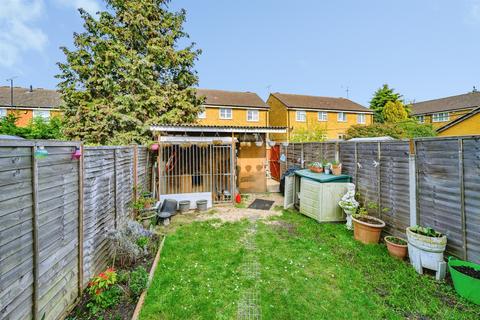 undefined, Marsom Grove, Luton