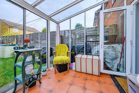 undefined, Marsom Grove, Luton