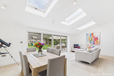 4 bedroom detached house for sale, Rosedale Crescent, North Yorkshire TS14