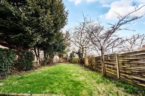 4 bedroom detached house for sale, Hexham Road, Barnet, EN5