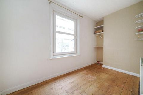 undefined, Fawcett Road, Southsea PO4