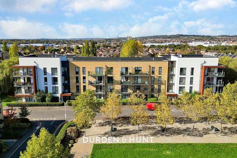 2 bedroom apartment for sale, St. Clements Avenue, Blackthorn House, RM3