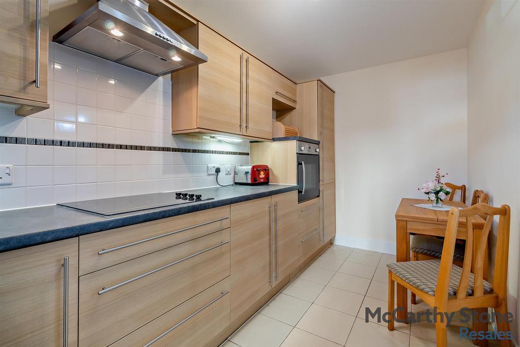 8682981-interior14-800.jpg