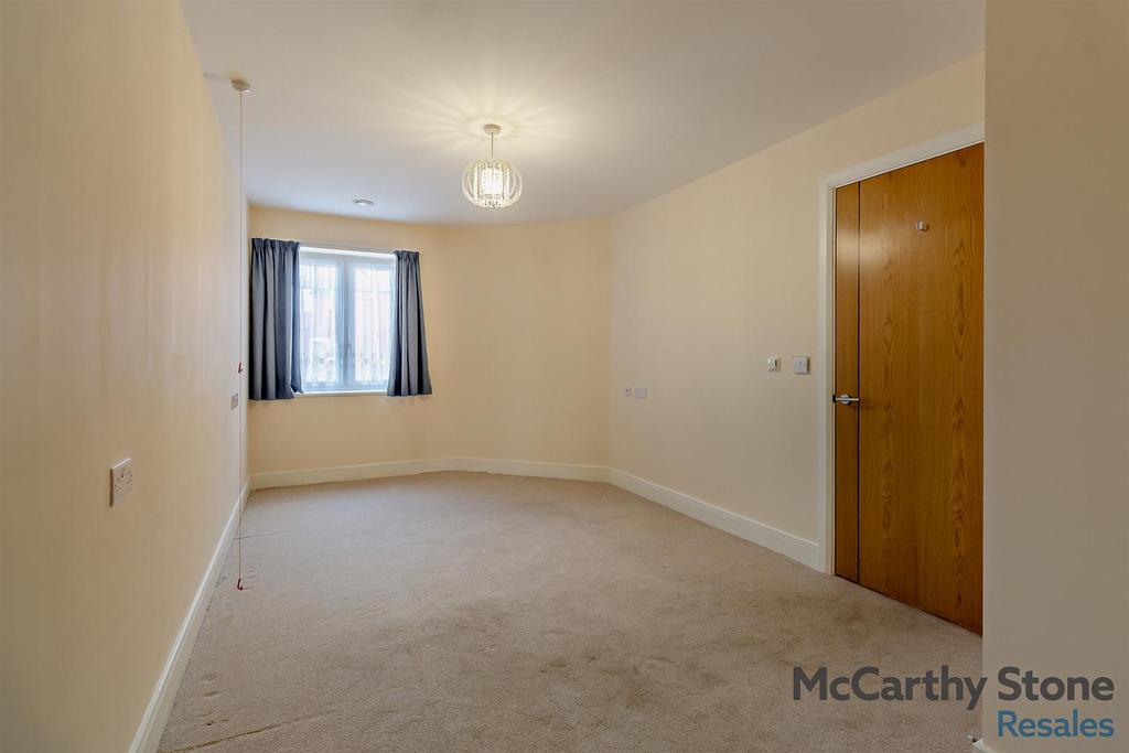 8682981-interior02-800.jpg