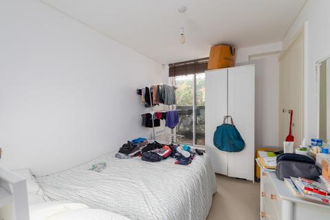 2 bedroom flat for sale, Owen Street, London, EC1V