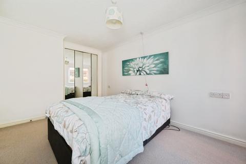 1 bedroom retirement property for sale, Archers Road, Eastleigh