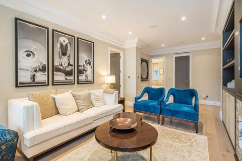 2 bedroom flat for sale, Hyde Park Place, London W2