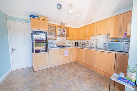 undefined, Chivington Close, Shirley, B90