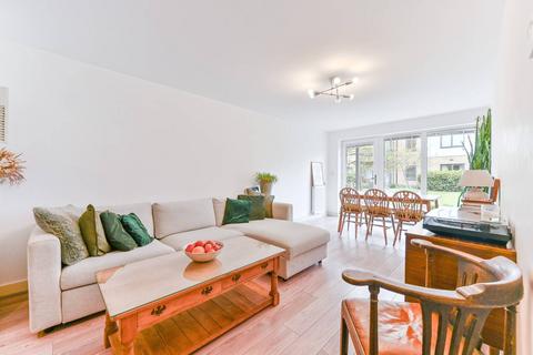 undefined, Watson Place, South Norwood, London, SE25