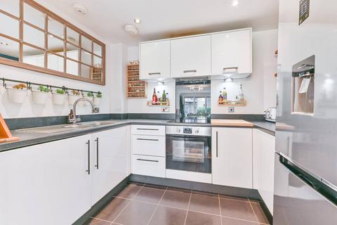 undefined, Watson Place, South Norwood, London, SE25