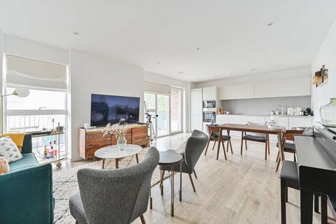 3 bedroom flat to rent, Purbeck Gardens, Lower Sydenham, London, SE26
