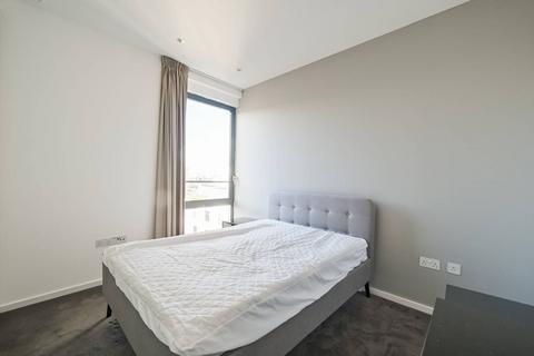 3 bedroom flat to rent, 5 Victory Parade, London E20