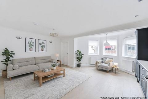 2 bedroom flat for sale, Culverden Road, Balham, London, SW12