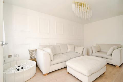 undefined, Ellwood Close, Barnsley