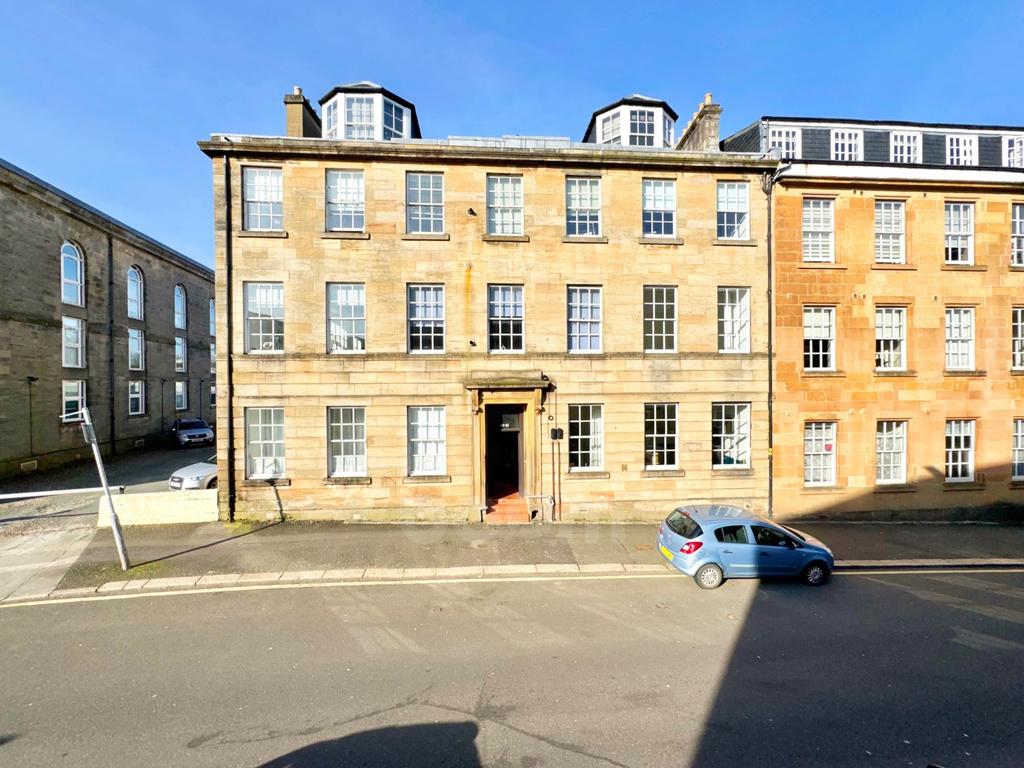 George Street, Paisley Two Bedroom Ground Floor Ap