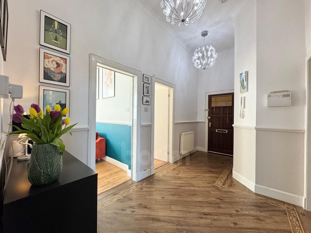 George Street, Paisley hallway