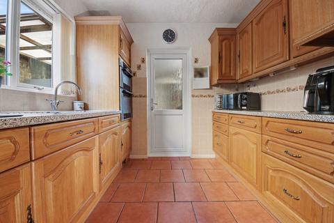 3 bedroom semi-detached house for sale, Bluebell Road, Southampton SO16
