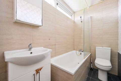 1 bedroom flat to rent, Bramall Court, Georges Road, Caledonian Road, London, N7