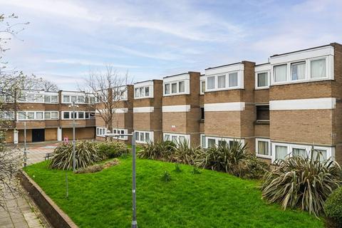 1 bedroom flat to rent, Bramall Court, Georges Road, Caledonian Road, London, N7