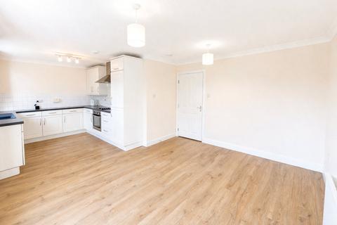 2 bedroom flat to rent, Edmund Place, Fife KY12