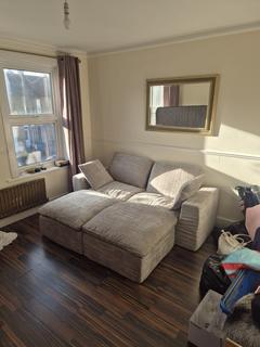 1 bedroom maisonette for sale, Chelsham Road, South Croydon, CR2