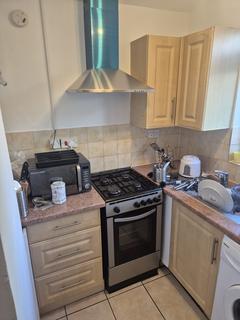 1 bedroom maisonette for sale, Chelsham Road, South Croydon, CR2