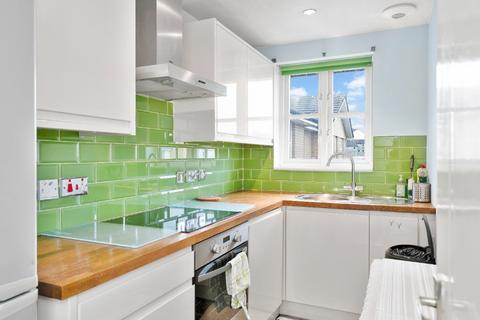 1 bedroom flat to rent, Tytler Gardens, Abbeyhill, Edinburgh, EH8