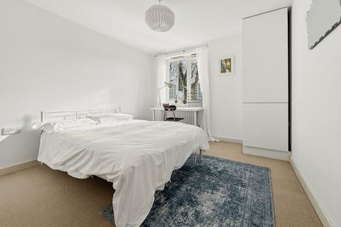 2 bedroom flat for sale, Coombe Road, Pelham Court Coombe Road, BN2
