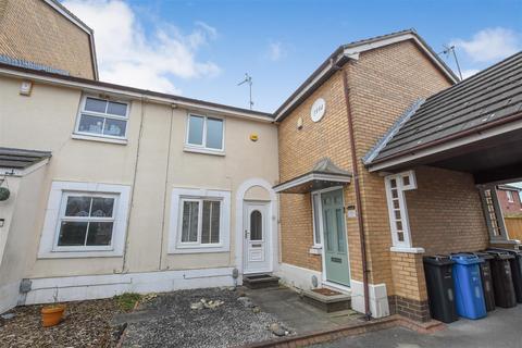 2 bedroom end of terrace house for sale, Darnholm Court, Howdale Road, Hull
