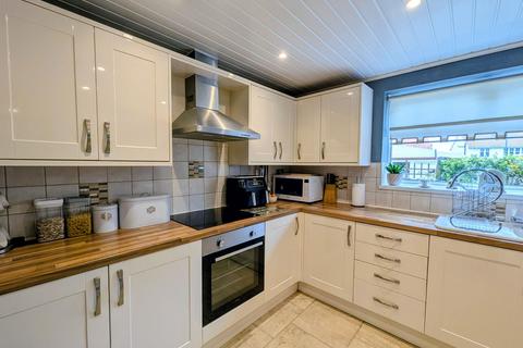 3 bedroom semi-detached house for sale, Deneside, South Shields, NE34