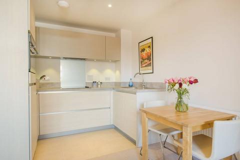 1 bedroom flat for sale, Hastings Road, Canning Town, London, E16