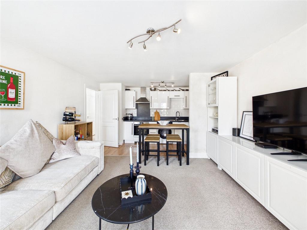 Lounge / Kitchen