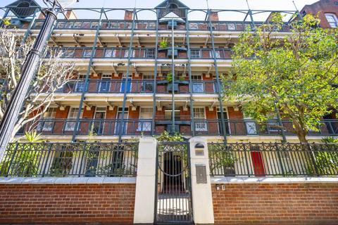 undefined, Fletcher Buildings,, Covent Garden, London, WC2B