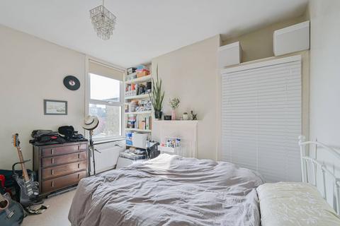 2 bedroom flat for sale, Wyatt Park Road, Streatham Hill, London, SW2