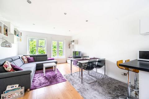 1 bedroom flat to rent, Monarch Mews, Streatham Common, London, SW16