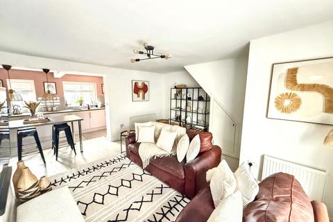 2 bedroom terraced house for sale, Granby Terrace, Sunniside, Newcastle upon Tyne, Tyne and Wear, NE16 5LL