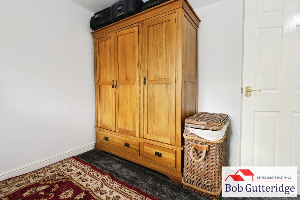 Pbox-IMG.JPG