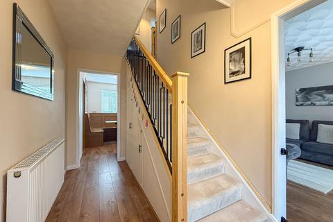 3 bedroom terraced house for sale, Lowfields Avenue, Wirral, CH62