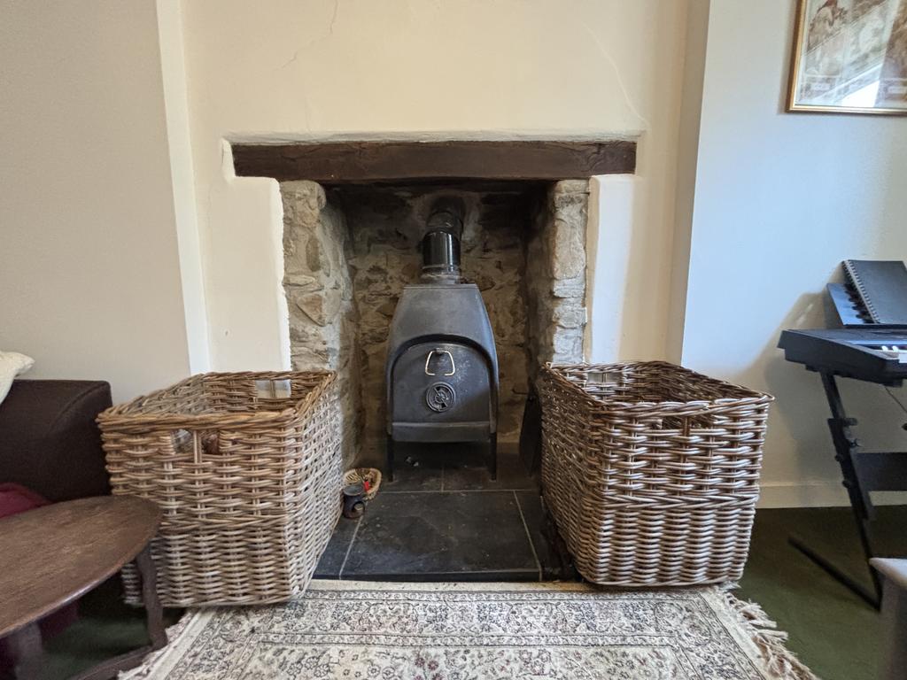 Living room (second image)