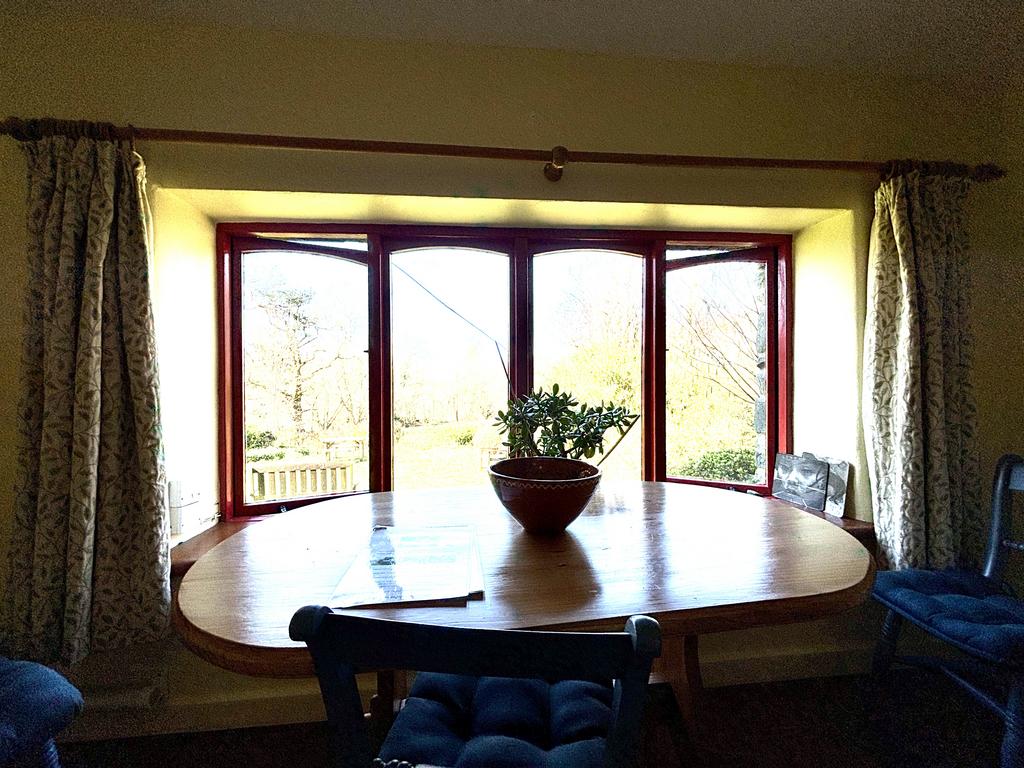 Open plan kitchen (second image)