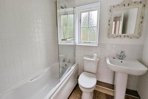 undefined, Stanley Road, Mitcham, CR4