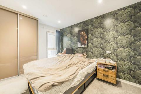 2 bedroom flat for sale, York Way, London N7